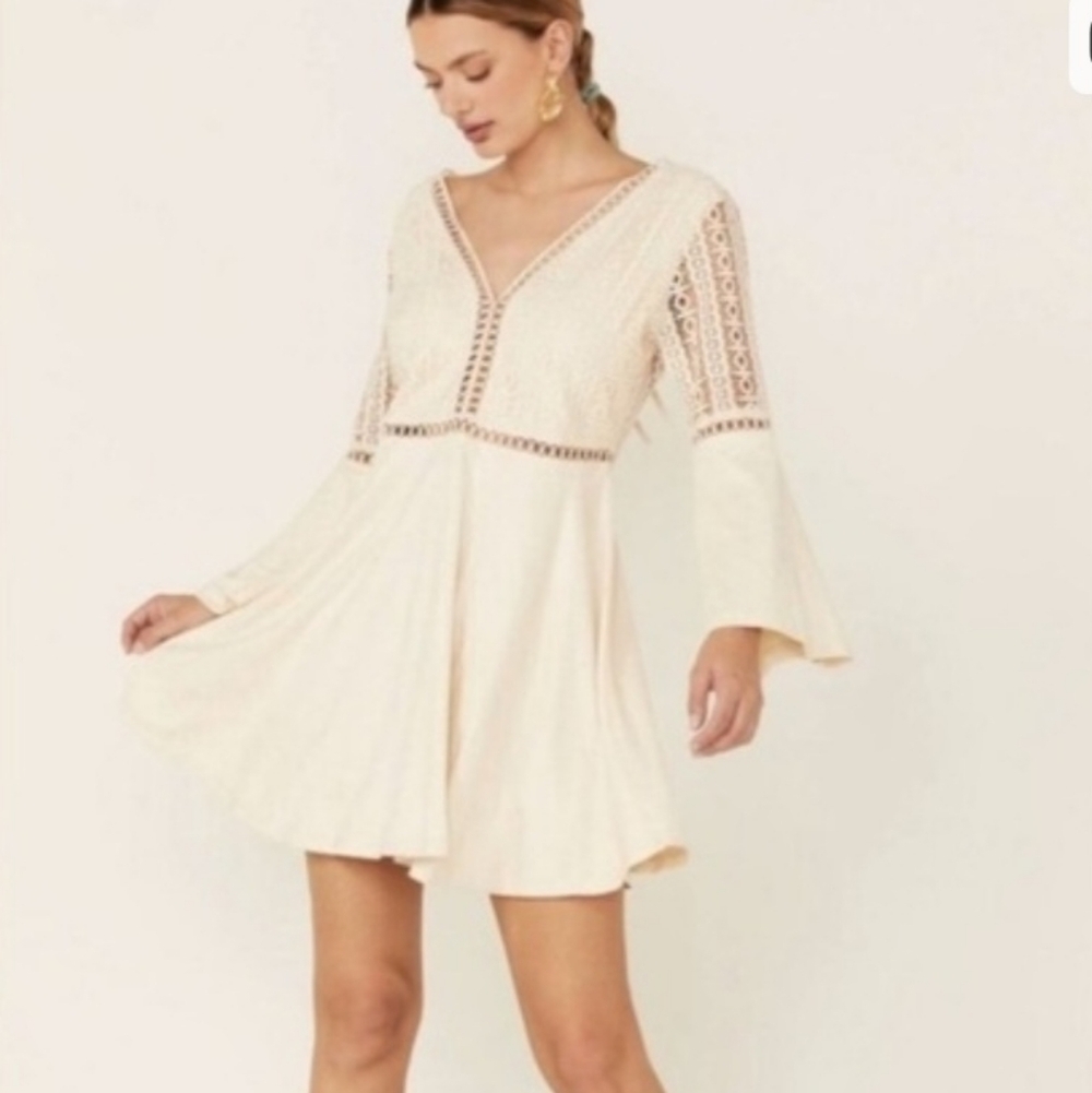 Boot Barn/ Ivory Lace Bell Sleeve Dress